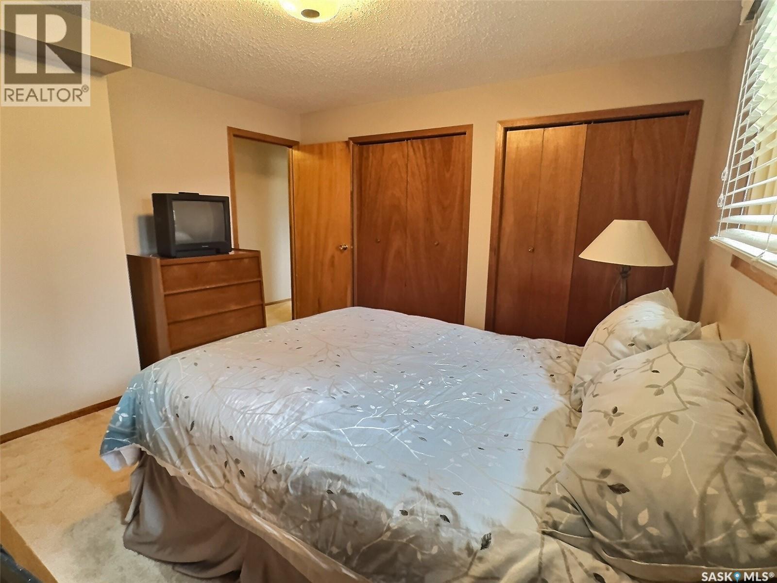 322 Spruce DRIVE — photo 32