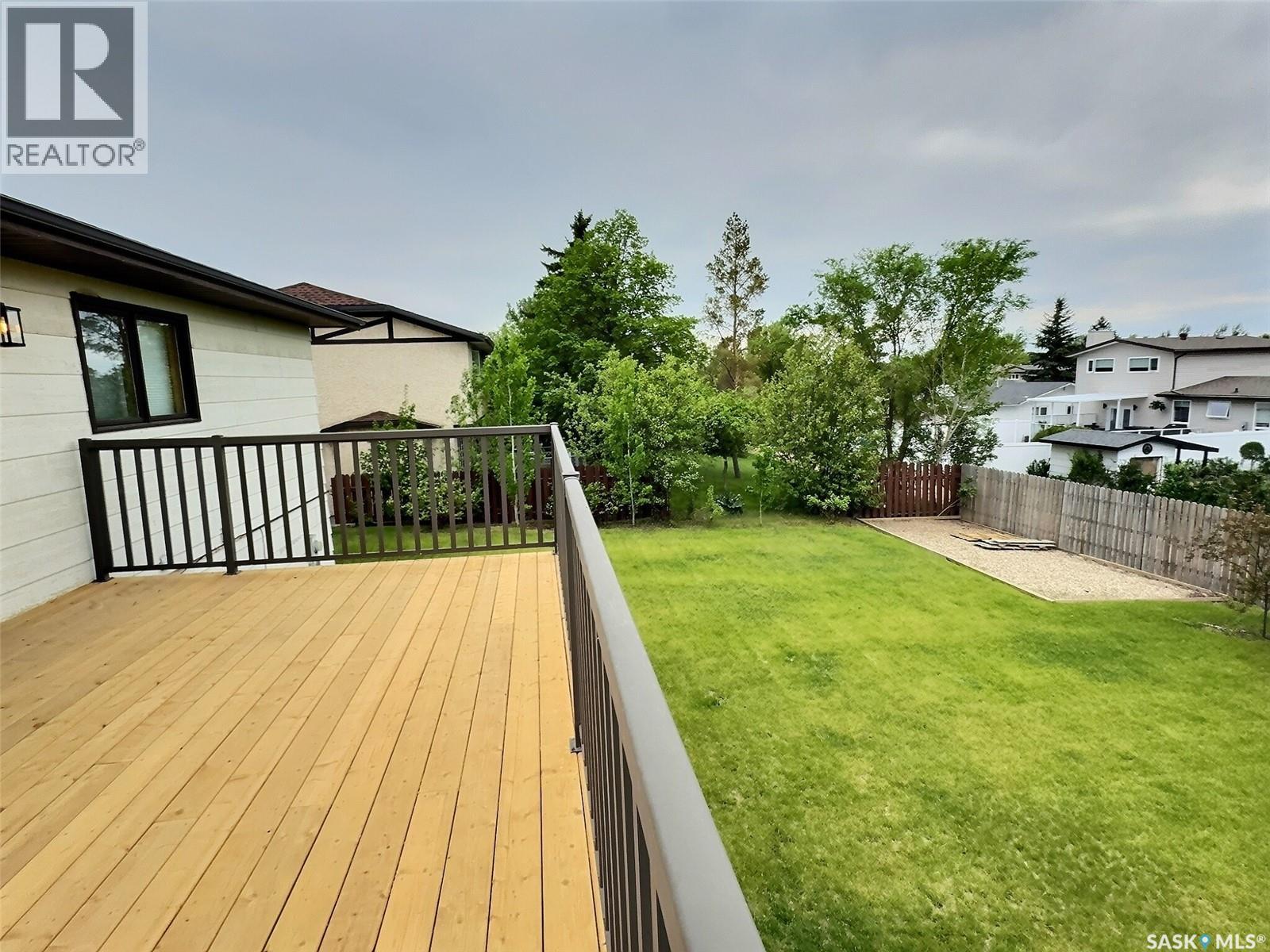 322 Spruce DRIVE — photo 37