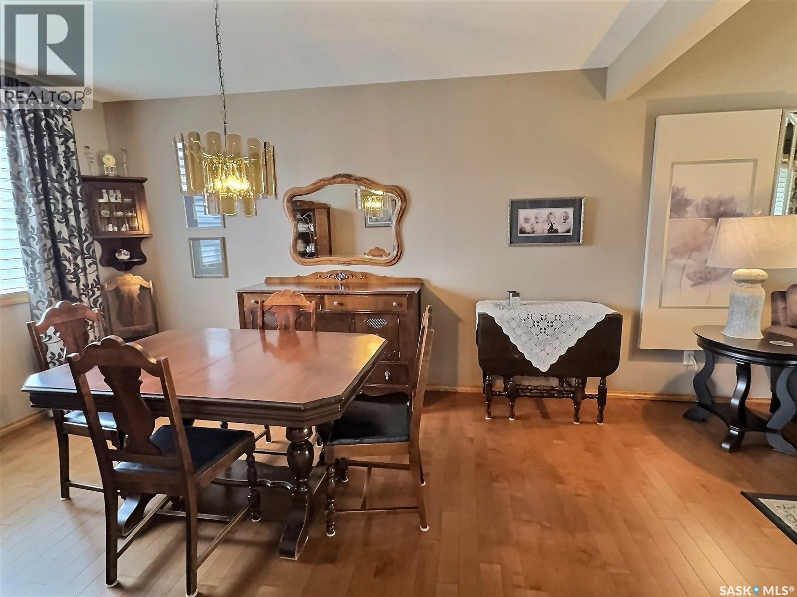 322 Spruce DRIVE — photo 9