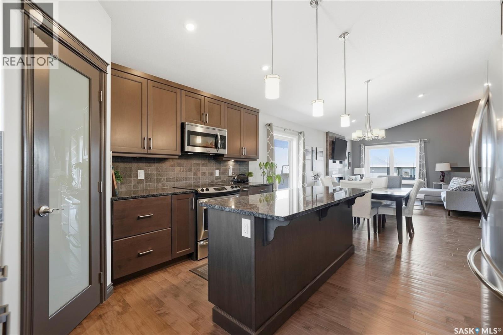 711 Sutter CRESCENT - 12