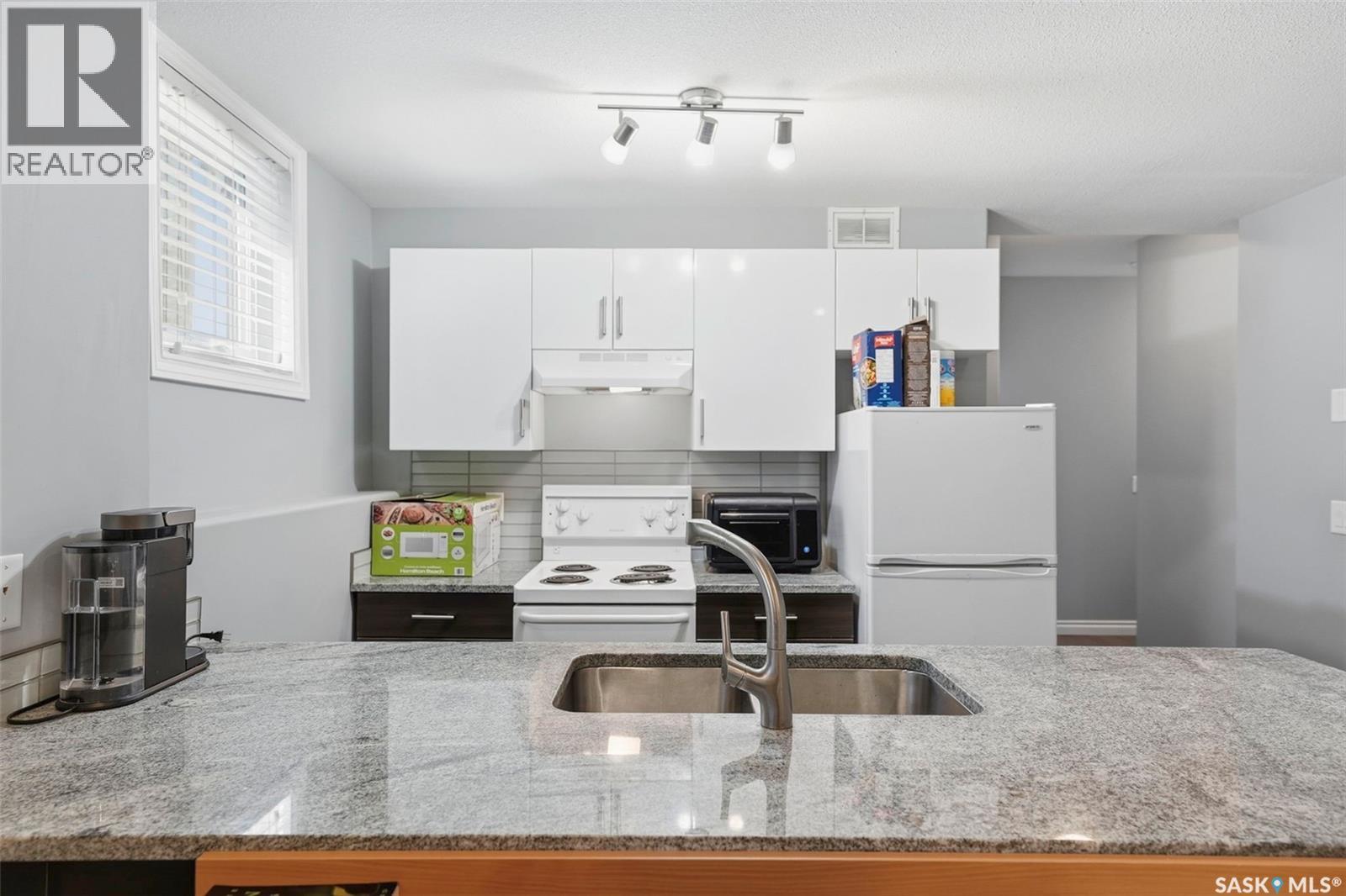 711 Sutter CRESCENT - 29
