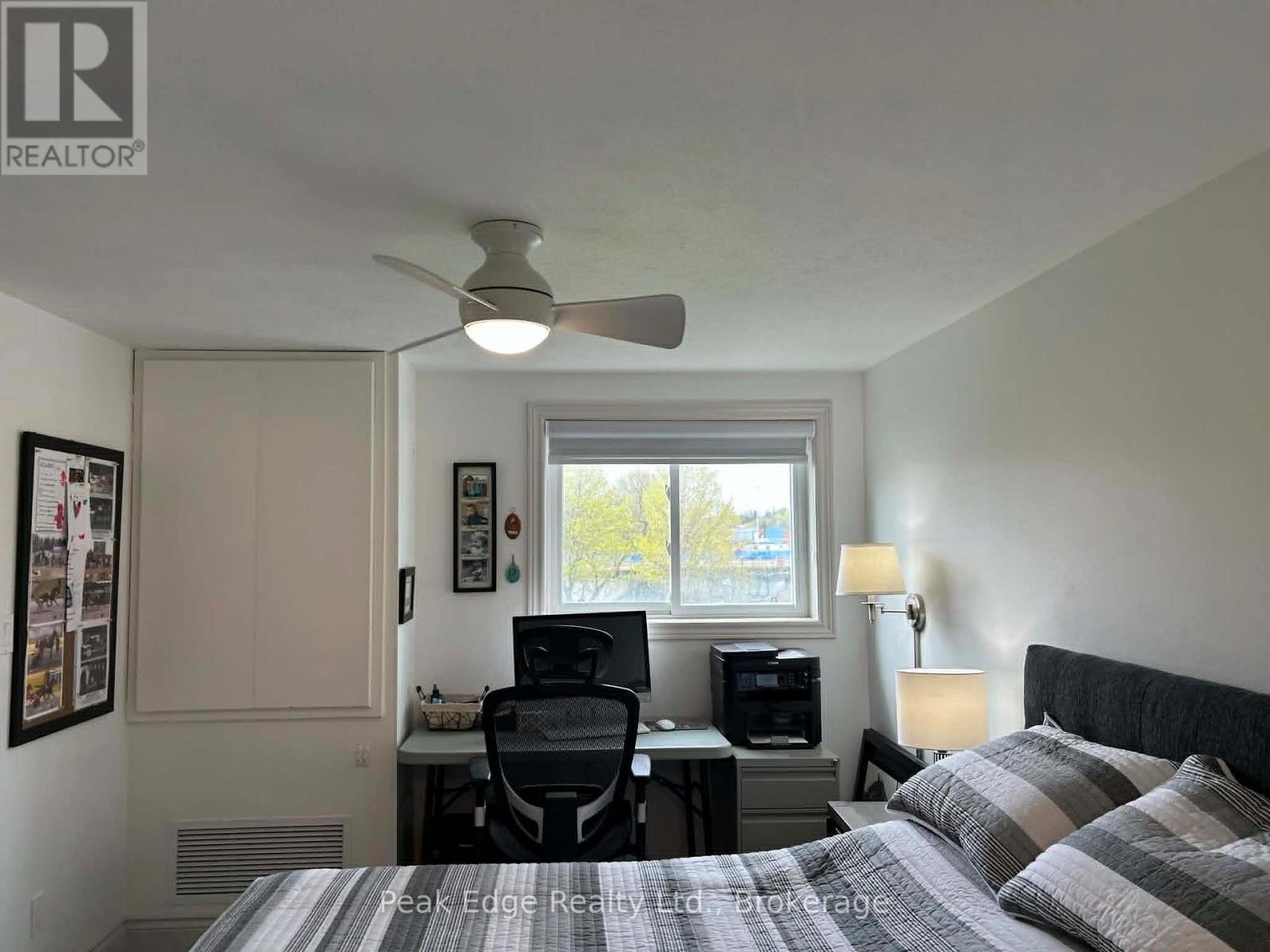 #208 125 WILLIAM STREET N - 17