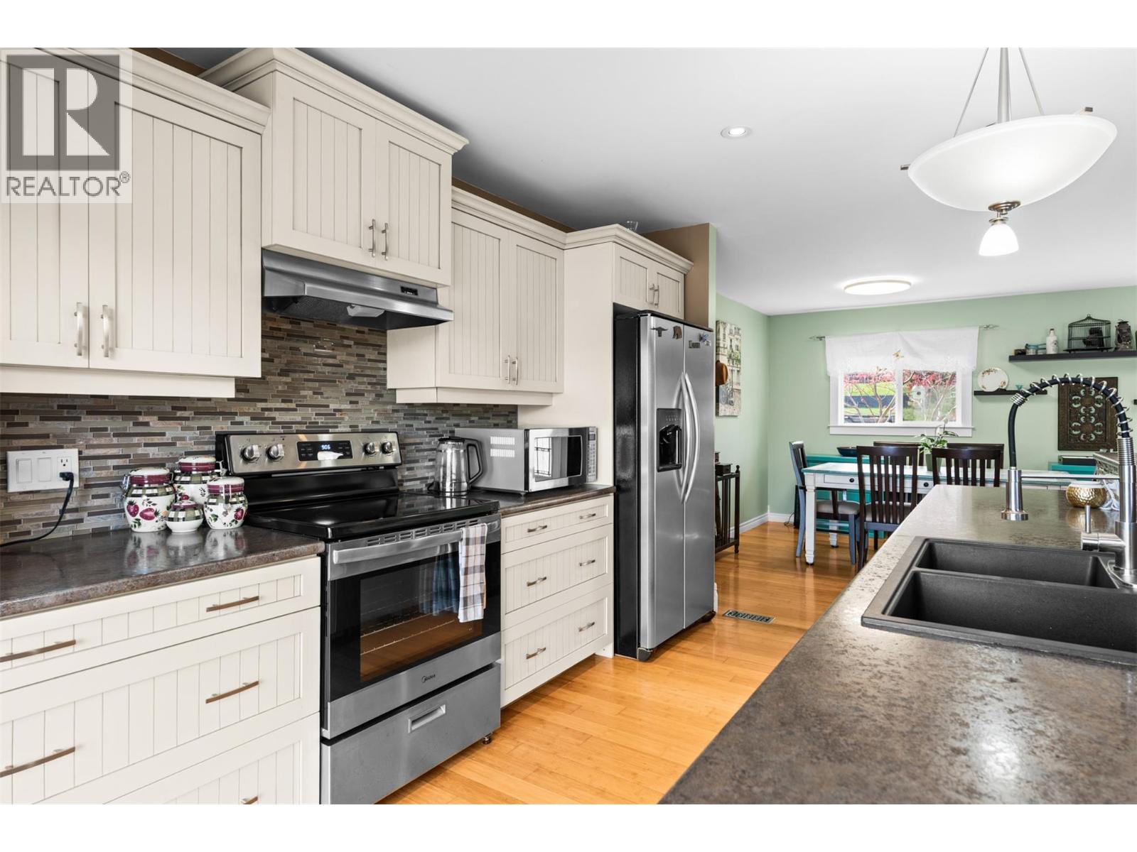 7339 Longacre Drive - 11