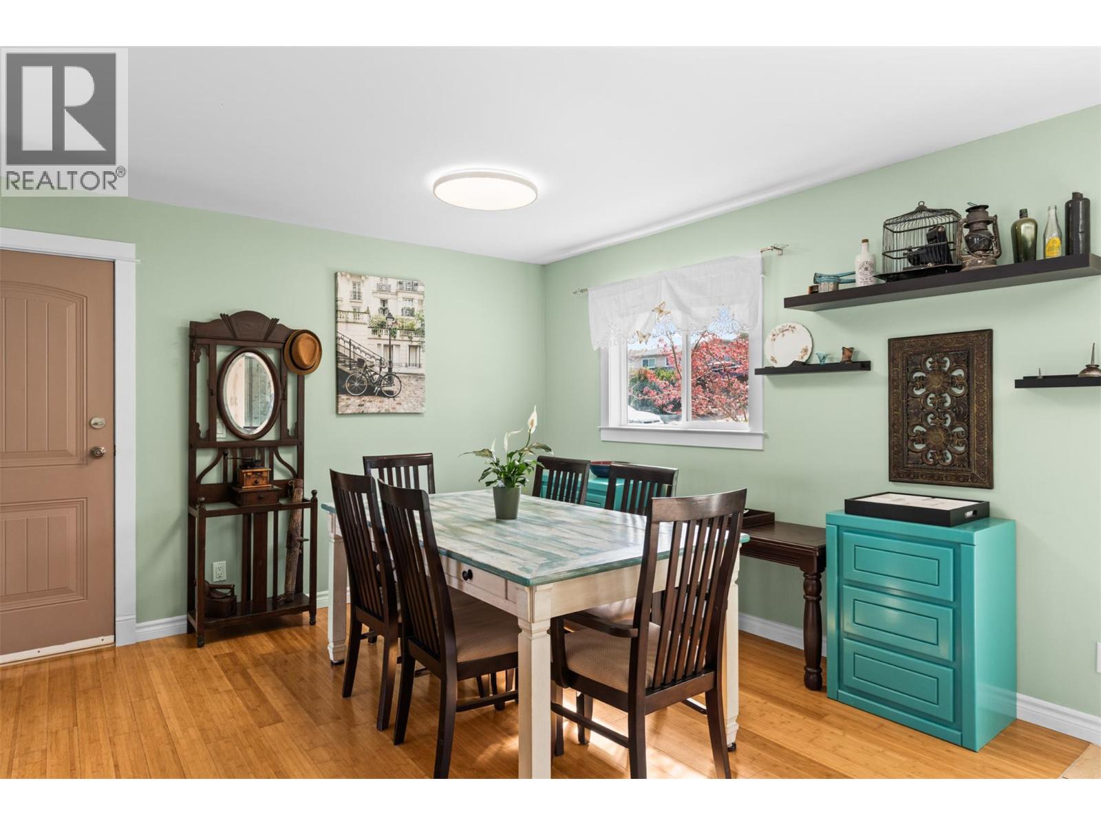 7339 Longacre Drive - 6