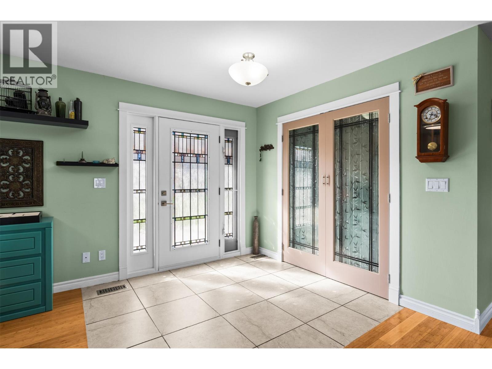 7339 Longacre Drive - 4