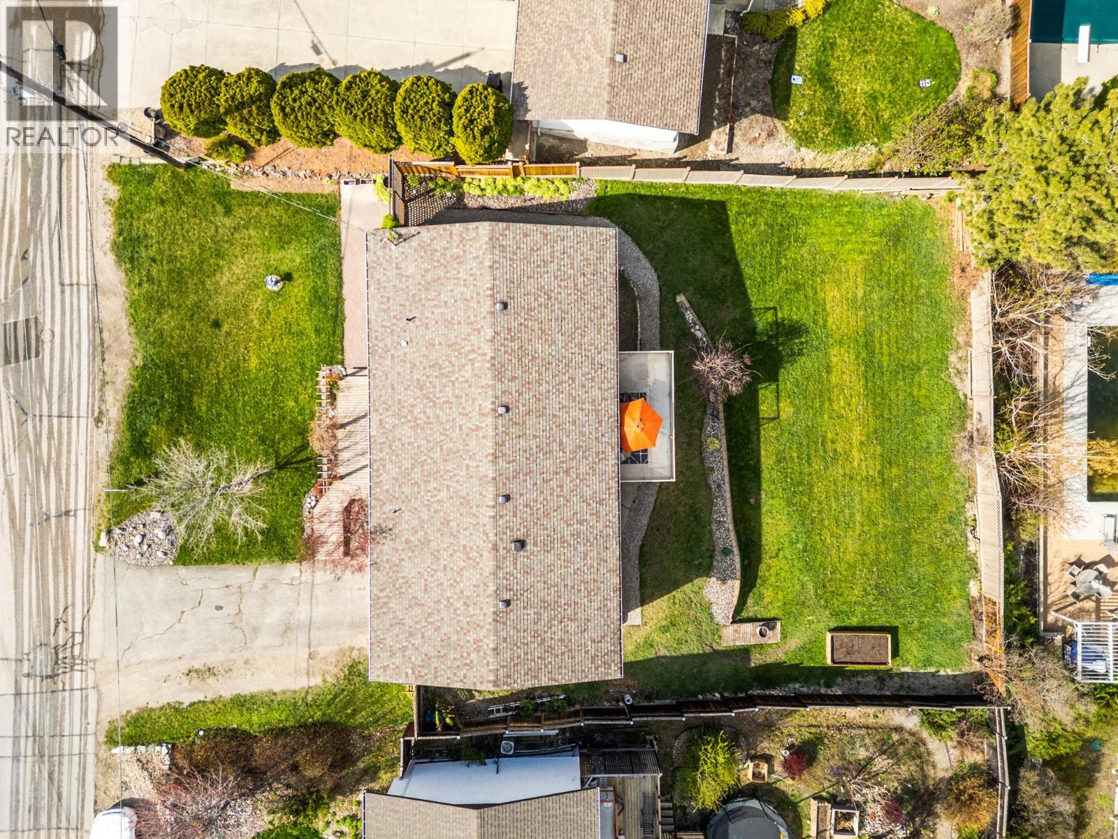 7339 Longacre Drive - 3