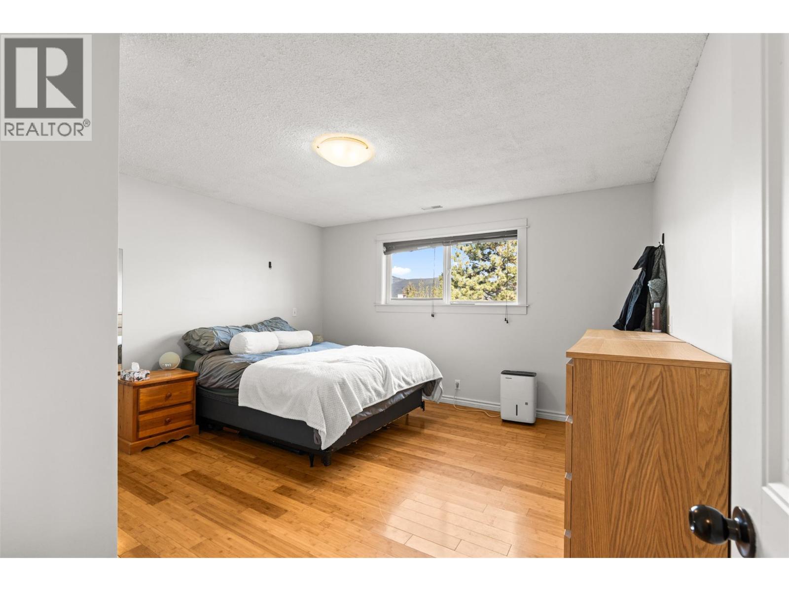 7339 Longacre Drive - 33