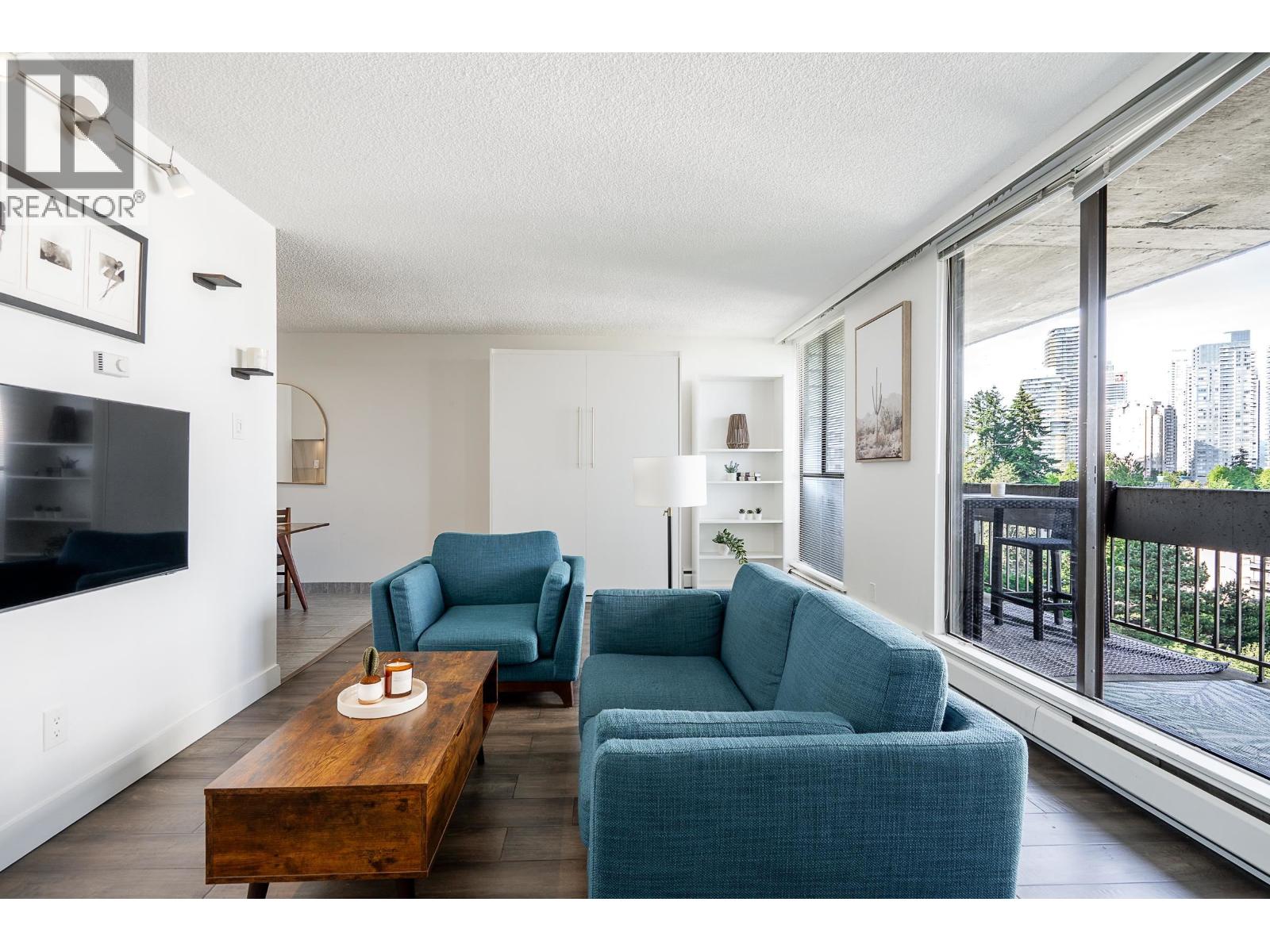 902 4105 IMPERIAL STREET