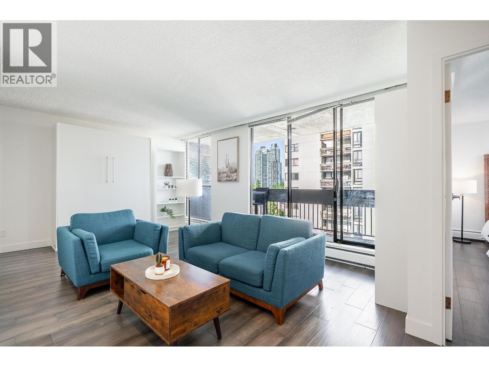 902 4105 IMPERIAL STREET — photo 2