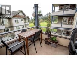 Entrance - 302d 1115 Craigflower Rd, Esquimalt, BC V9A7R1 Photo 11