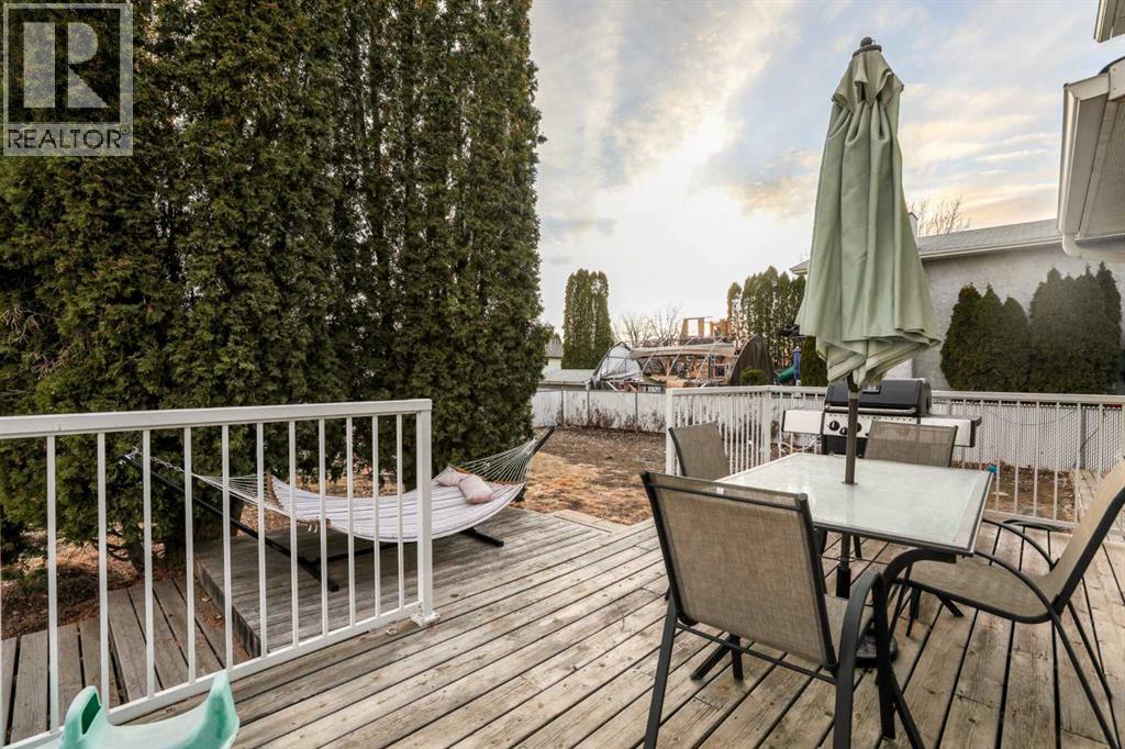 265 Sprague Way - Image 3