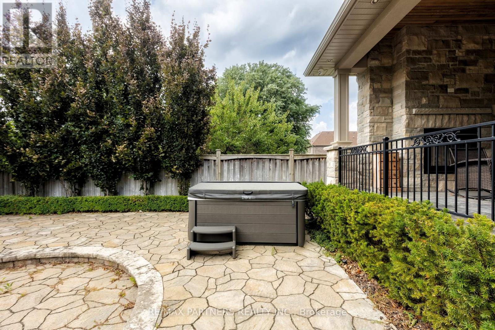 68 MAPLE GROVE AVENUE - 5