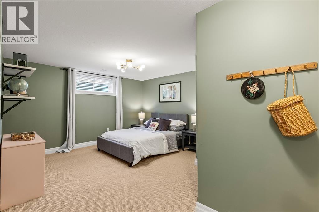 477 1st AVENUE - 35