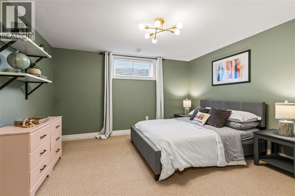 477 1st AVENUE - 37