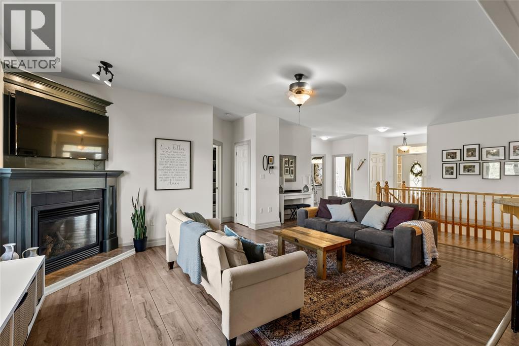 477 1st AVENUE - 7
