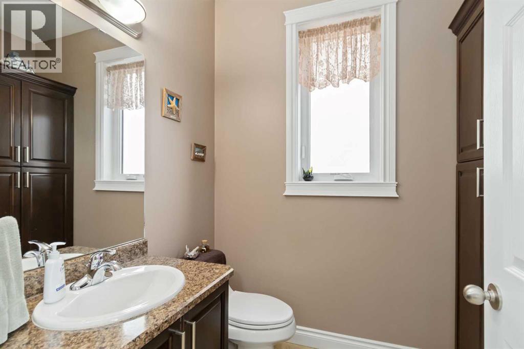 108 Chestnut Way, Fort McMurray
