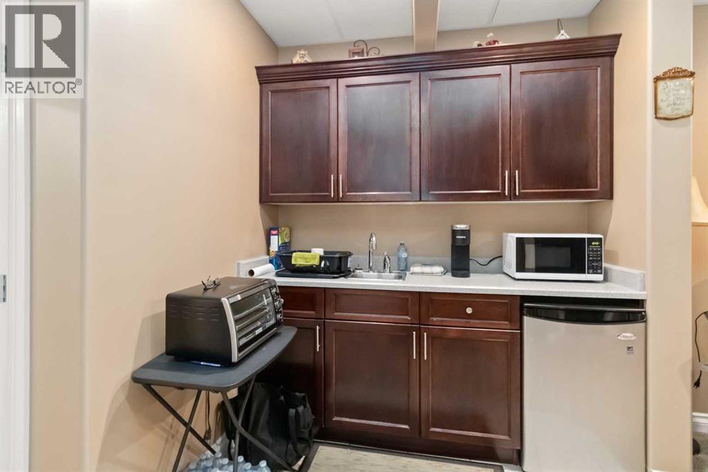 108 Chestnut Way, Fort McMurray