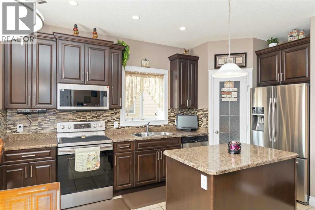 108 Chestnut Way, Fort McMurray