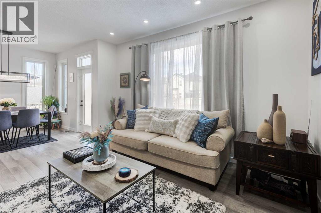 52 Bridlemeadows Common SW - 4
