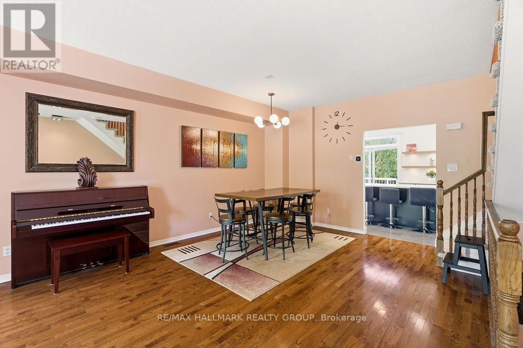 3 Bed, 3 Bath House for Rent in Ottawa – 8 PONDSIDE PRIVATE, Ottawa – MLS# X13219638 - Image 40
