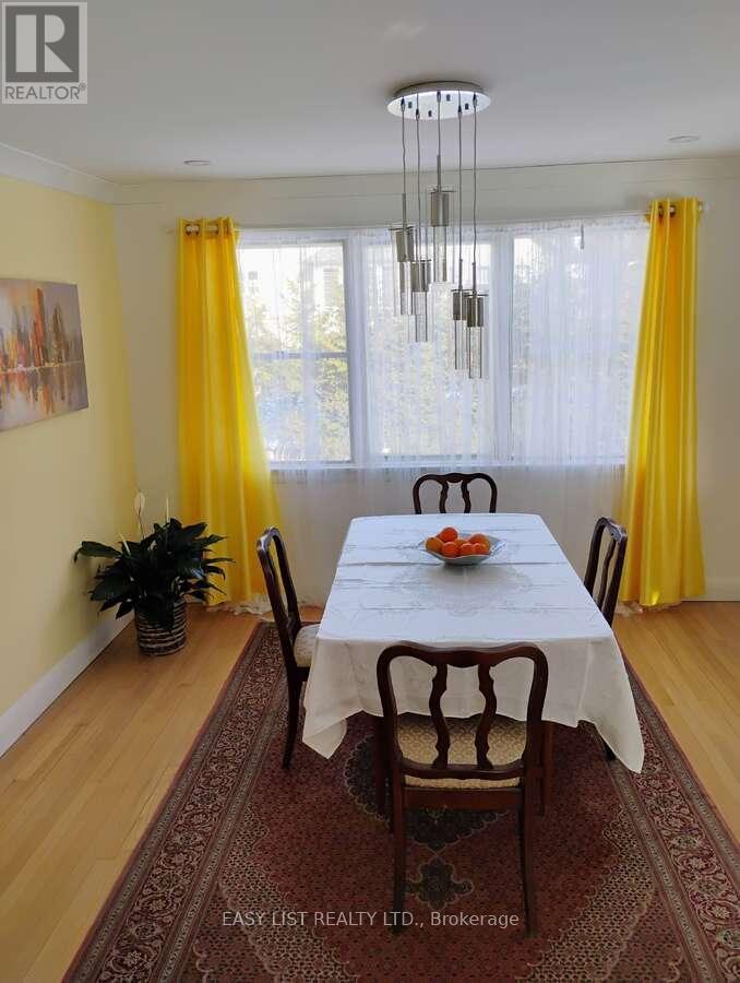 60 MARIPOSA AVENUE - 11