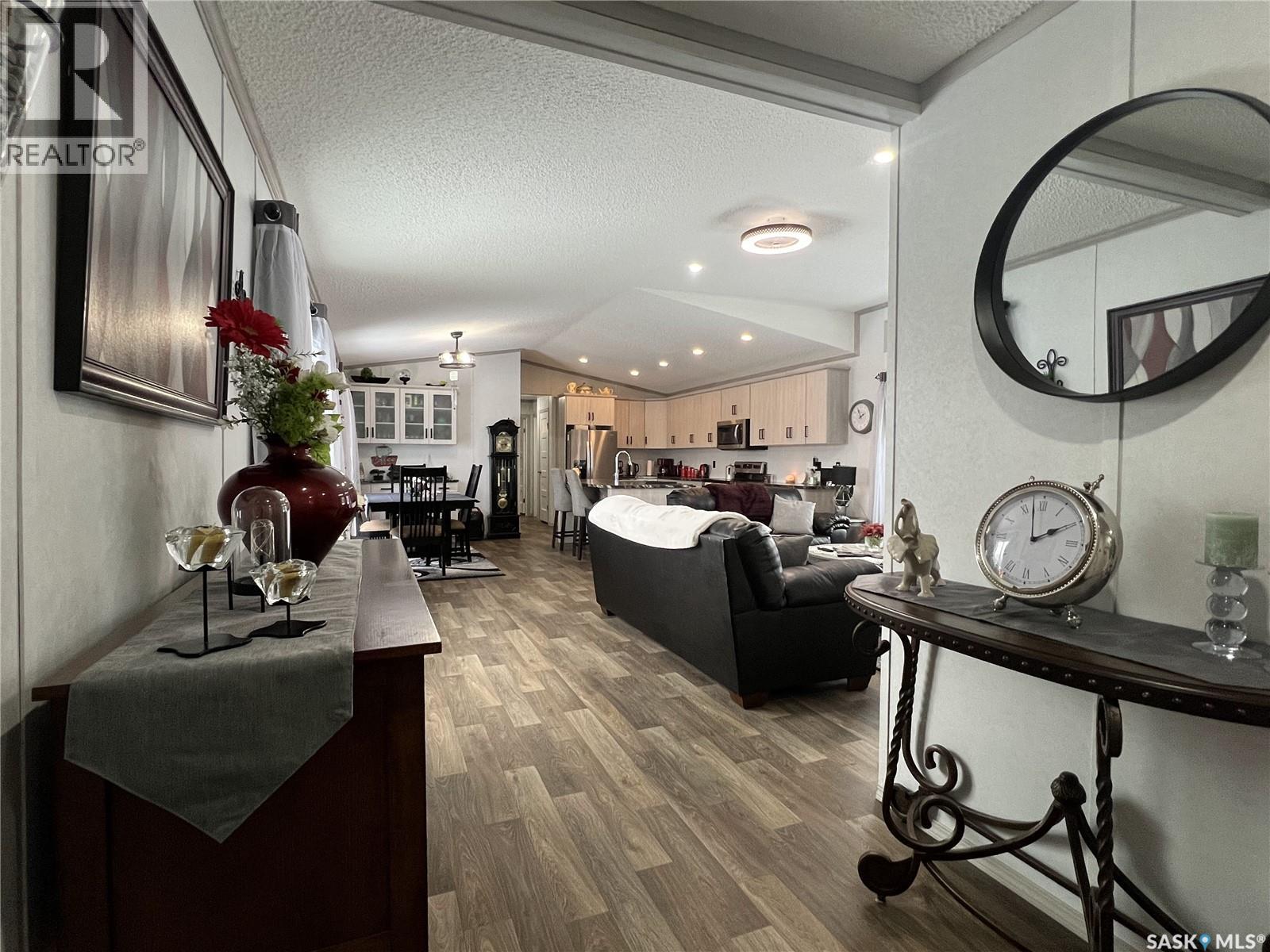 215 1st STREET W - 3