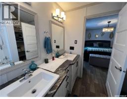 215 1st Street W, Meota, SK S0M1X0 Photo 29