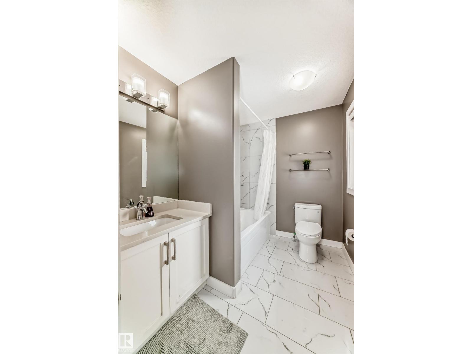 4419 38A ST - 36