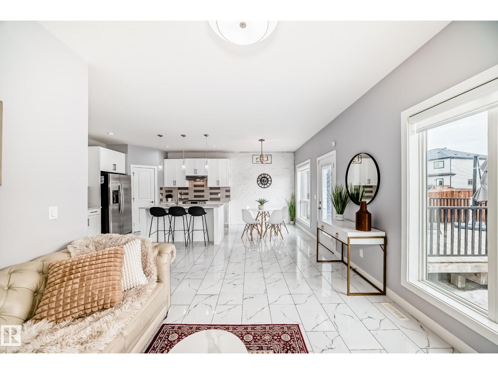 4419 38A ST - 17