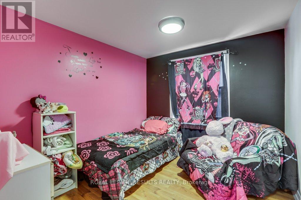 2 NORTHWOOD PLACE - 21