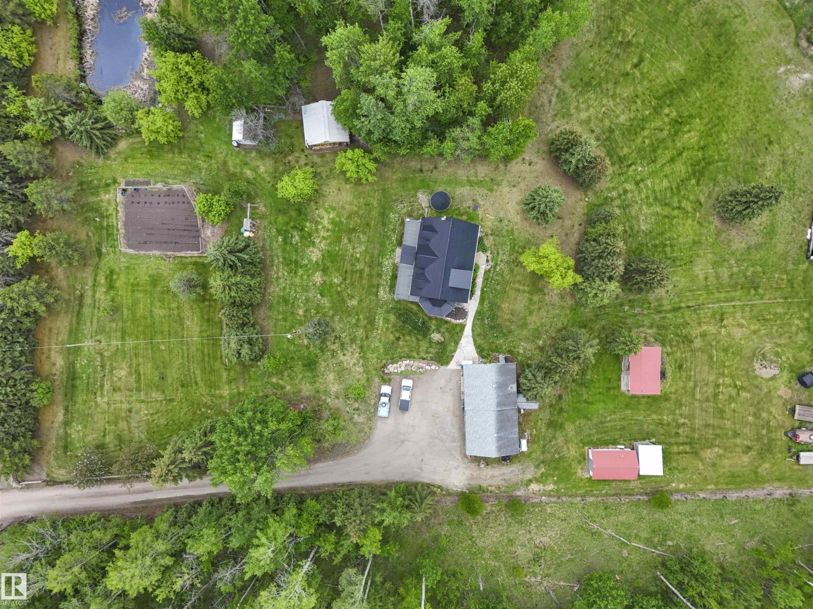 75042 TWP ROAD 464 — photo 9
