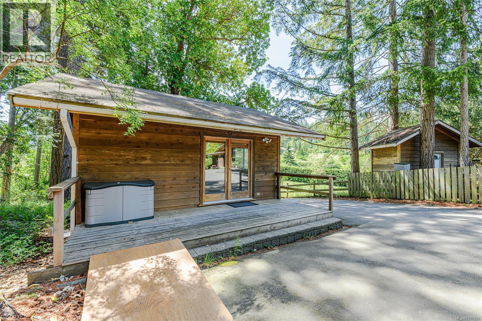 105 Byron Rd - 35
