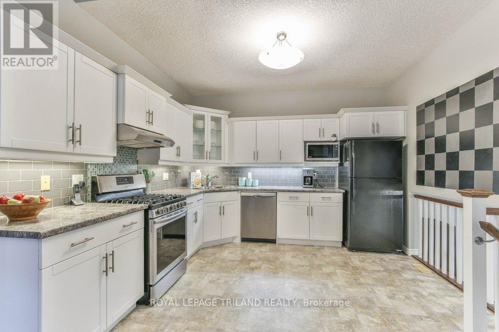 14 ALDERWOOD COURT - 14