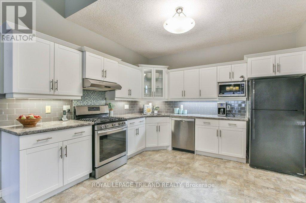 14 ALDERWOOD COURT - 15