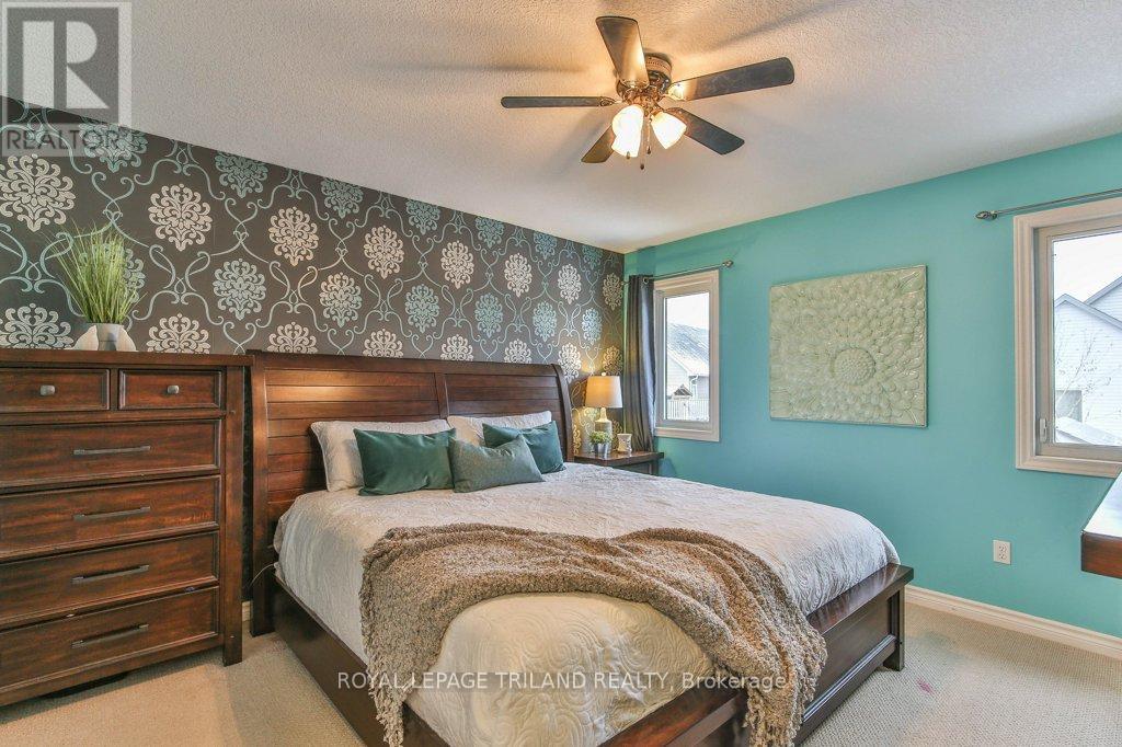 14 ALDERWOOD COURT - 22