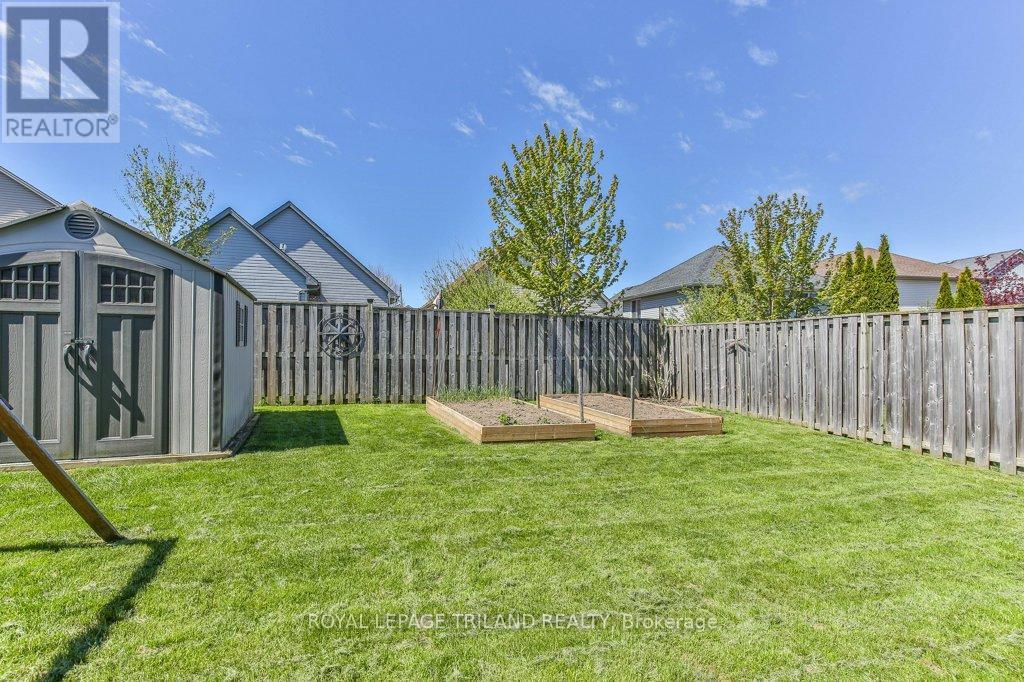 14 ALDERWOOD COURT - 42