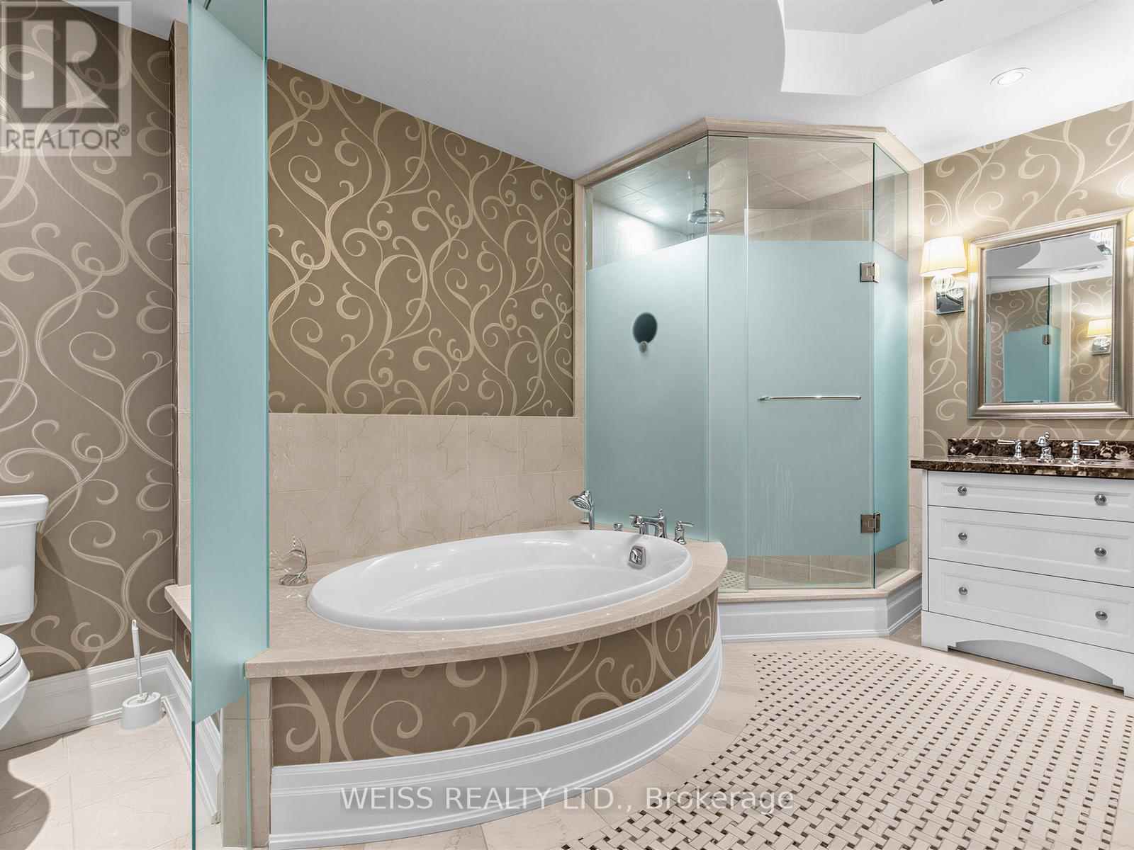 #506 155 ST CLAIR AVENUE W - 28