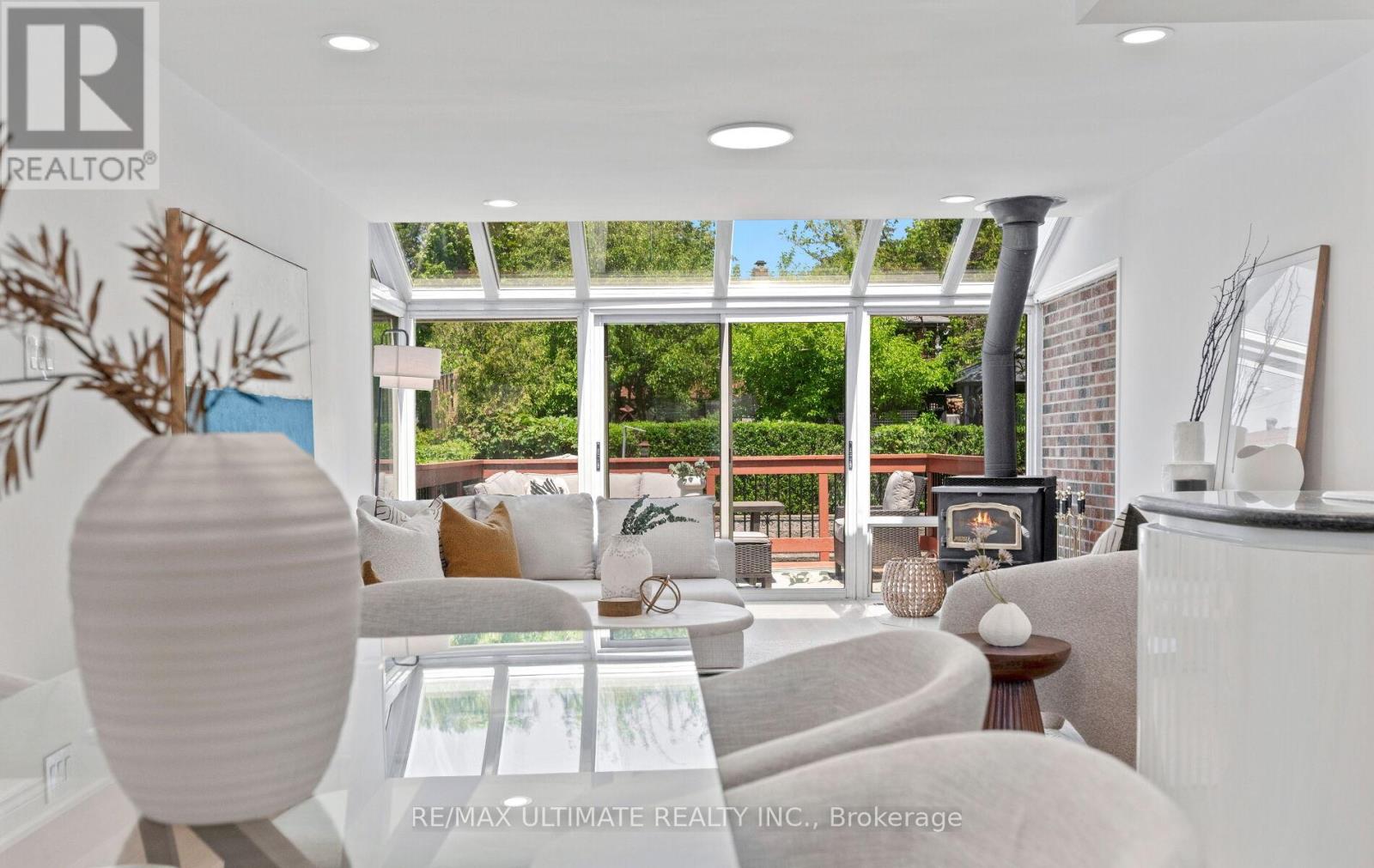 60 ELVASTON DRIVE - 12