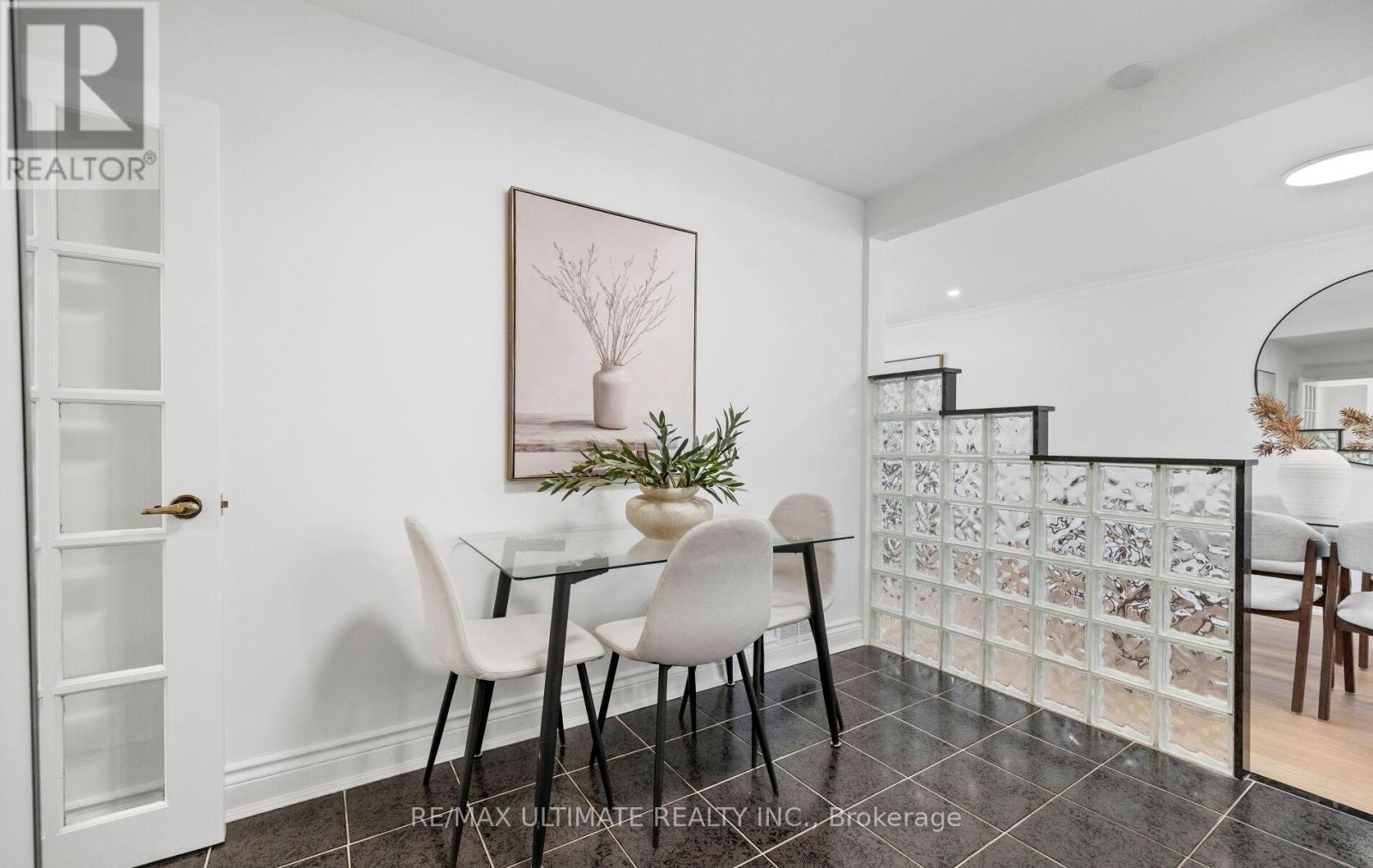 60 ELVASTON DRIVE - 18