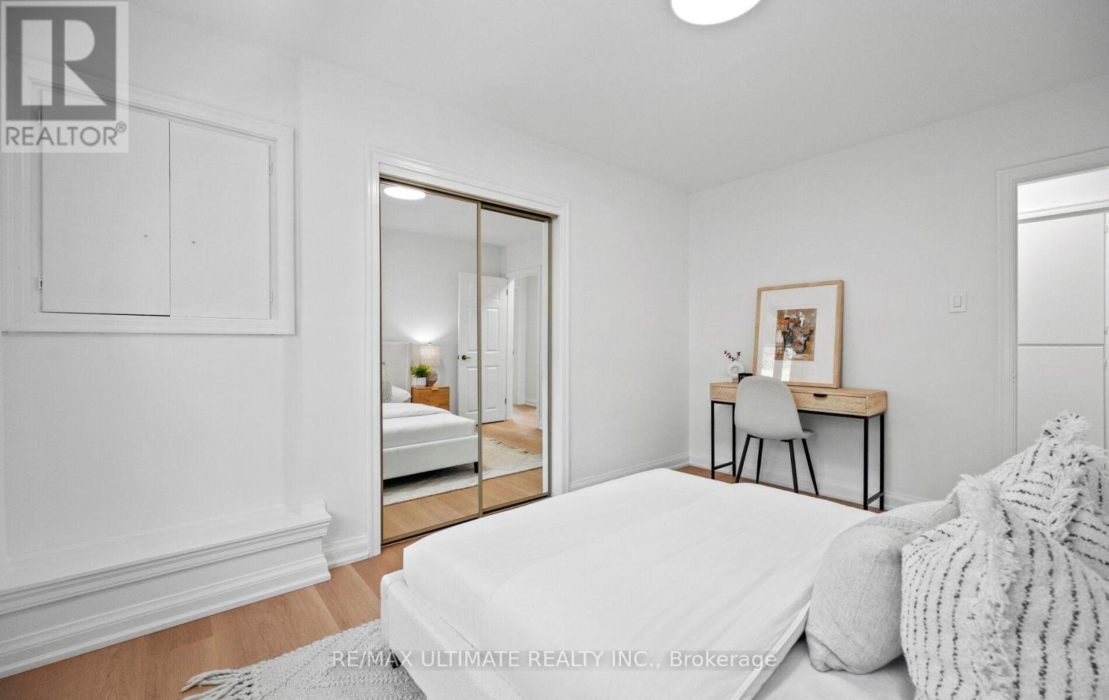 60 ELVASTON DRIVE - 23