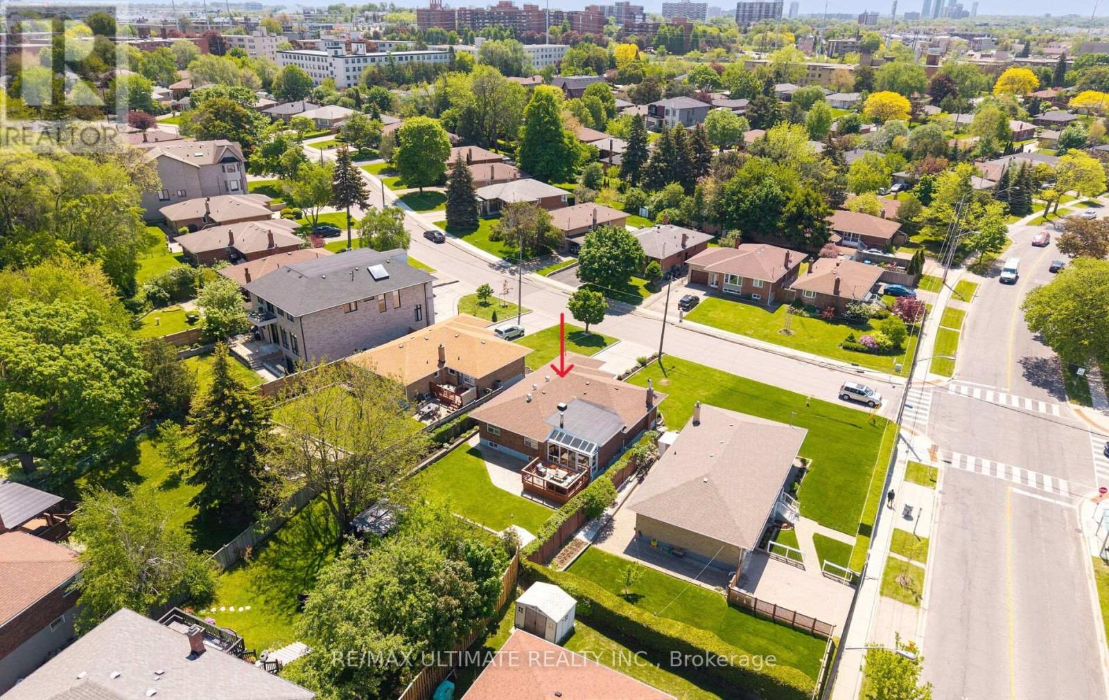 60 ELVASTON DRIVE - 46