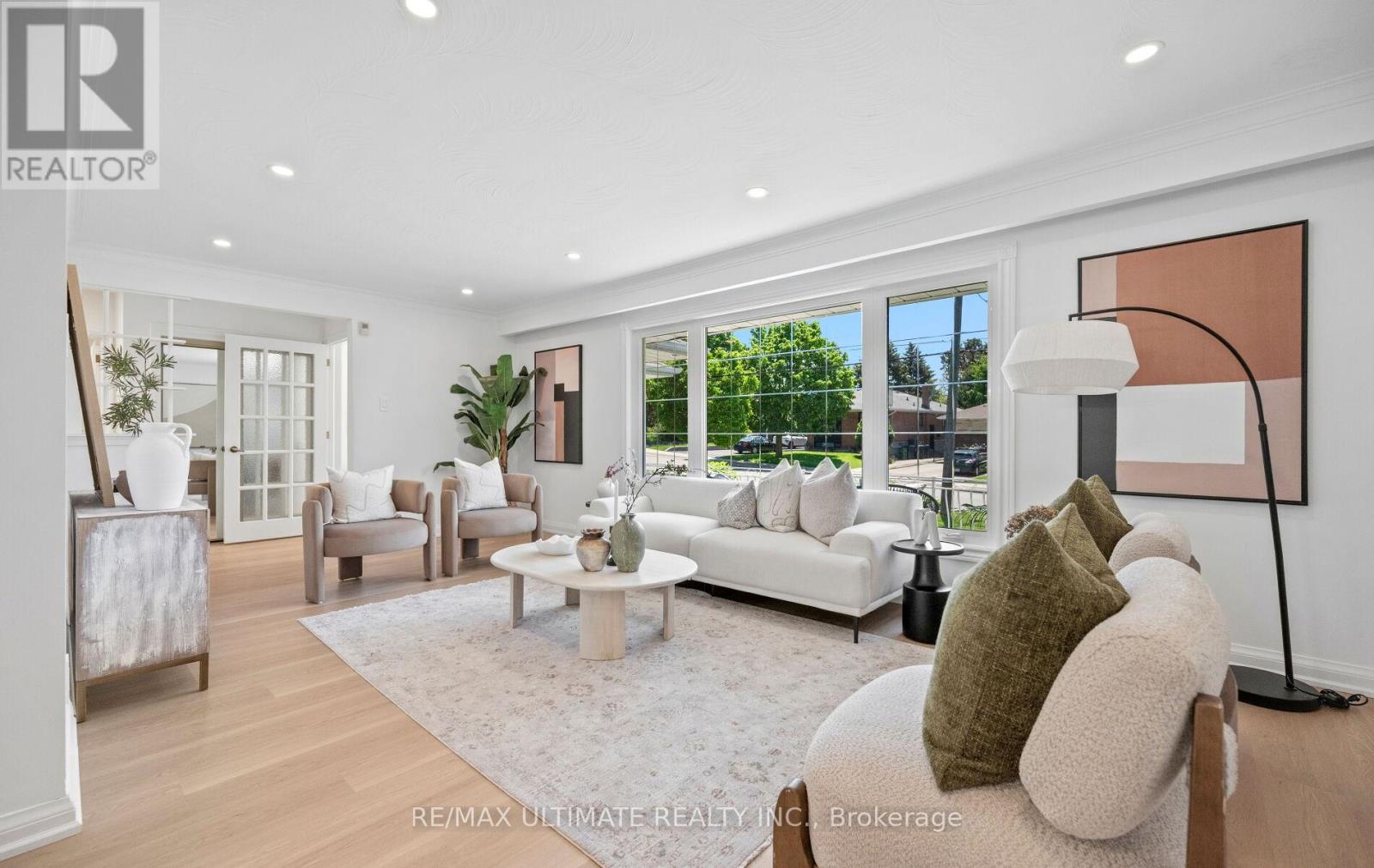 60 ELVASTON DRIVE - 9