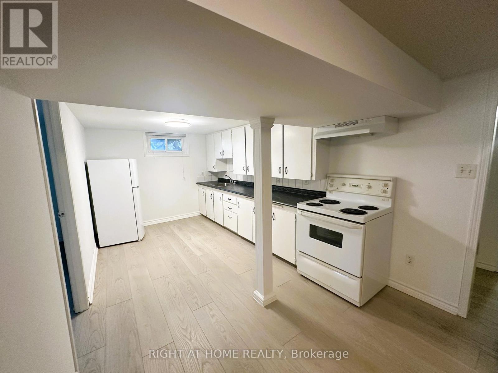 782 GORHAM STREET - 26