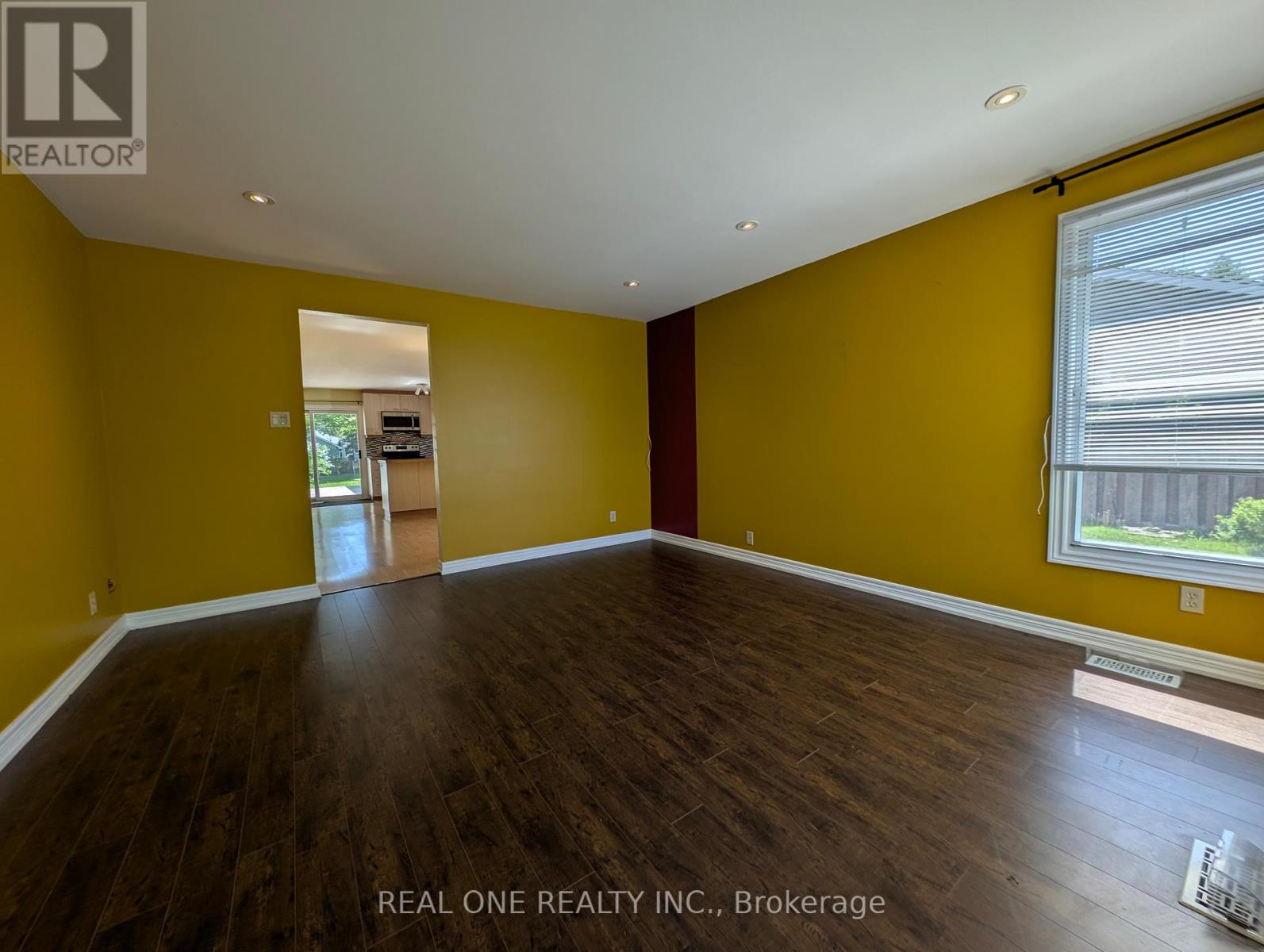 157 BESSBOROUGH DRIVE
