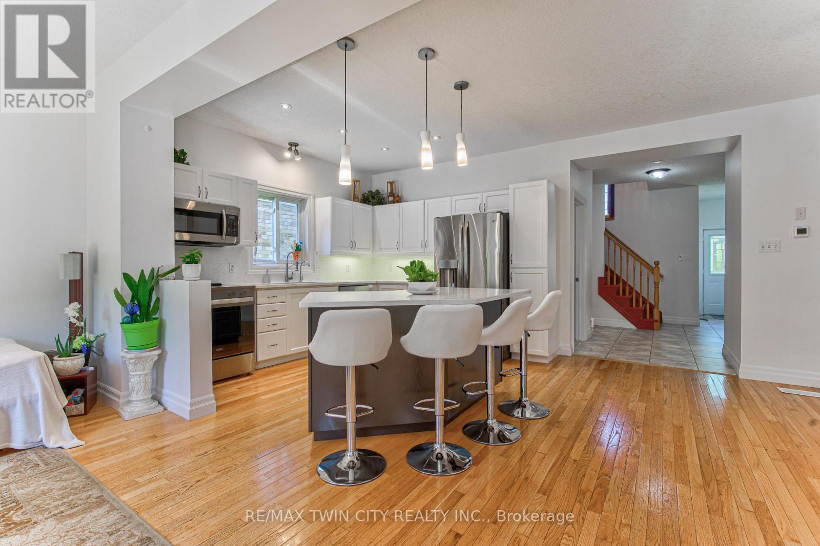 87 STEEPLERIDGE STREET - 18