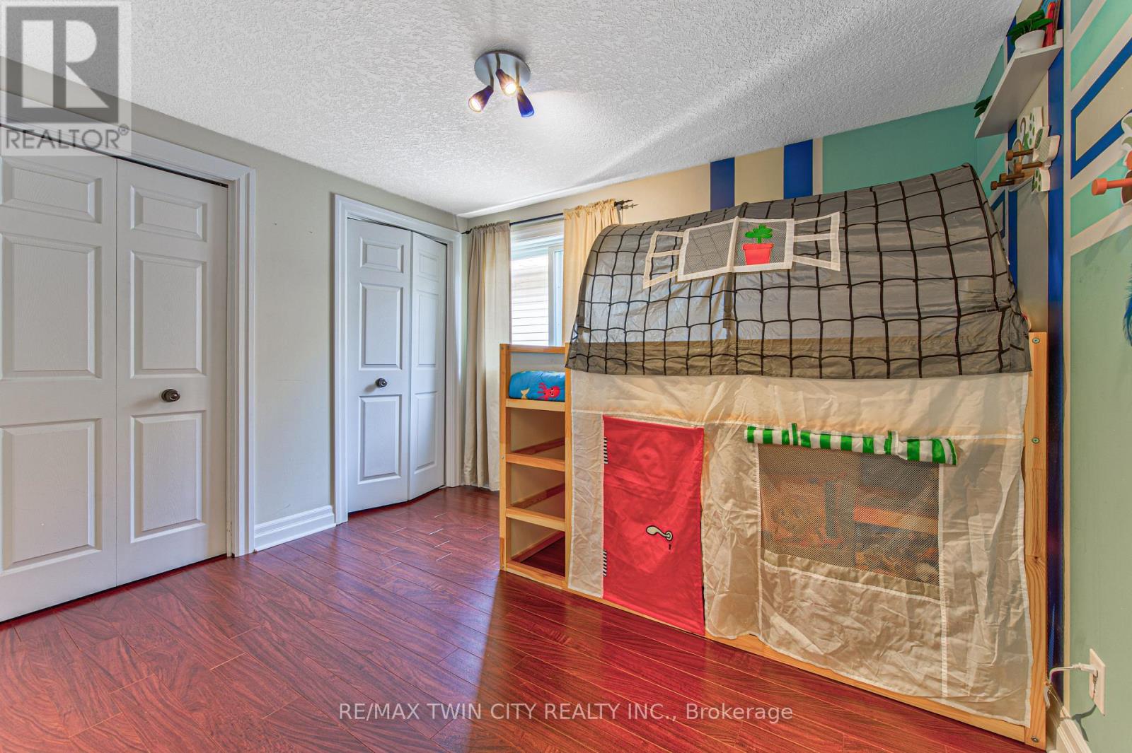 87 STEEPLERIDGE STREET - 38