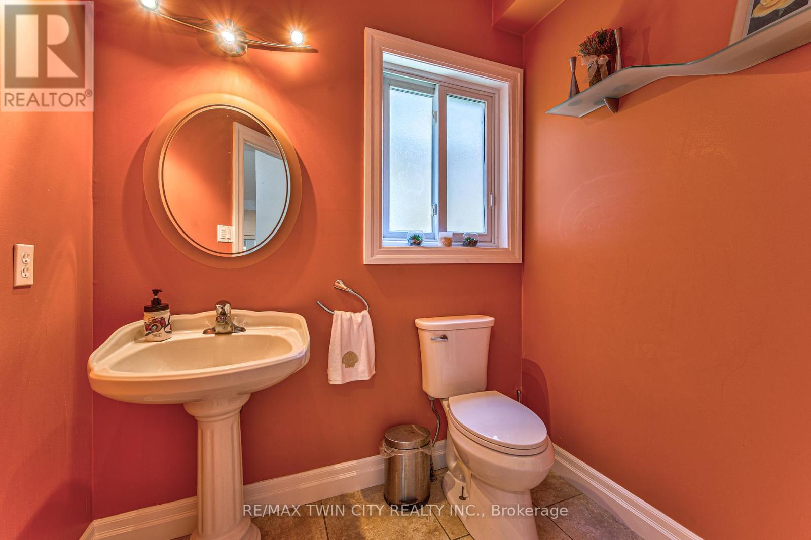 87 STEEPLERIDGE STREET - 8