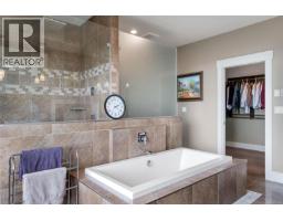 2607 Ruby Crt, Langford, BC V9B0A9 Photo 34
