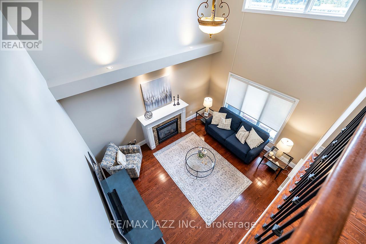 892 BARBADOS STREET - 24