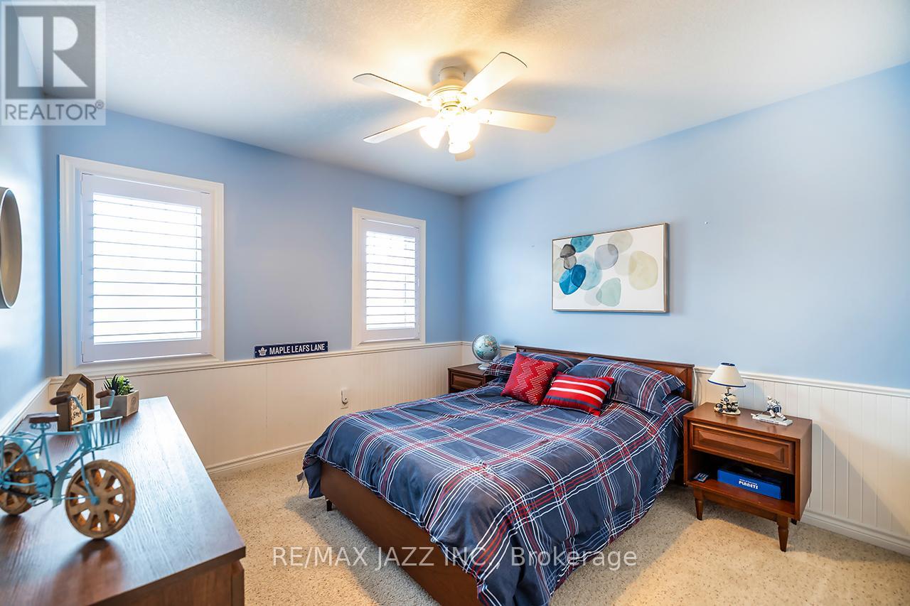 892 BARBADOS STREET - 40